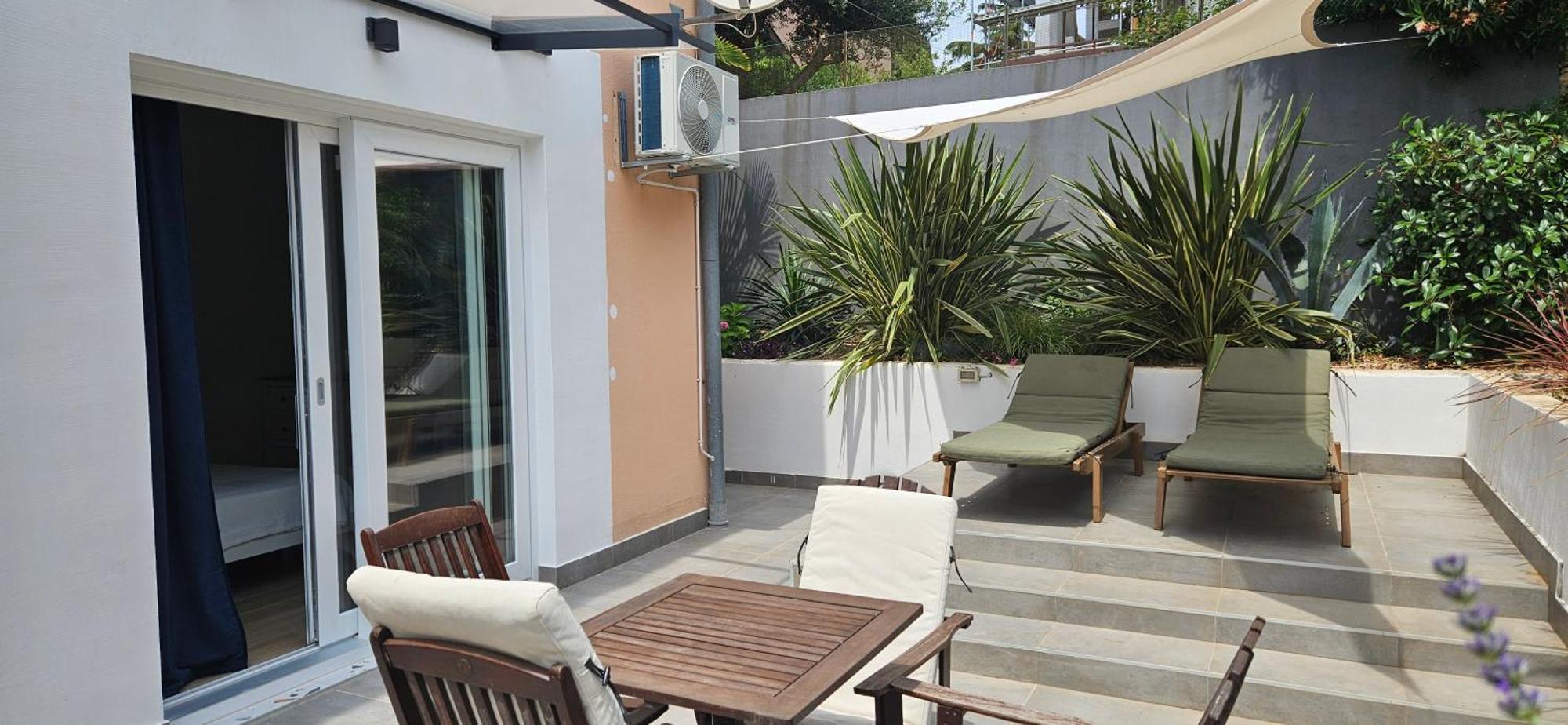 Apartment Maya Near The Beach Premantura Exterior foto